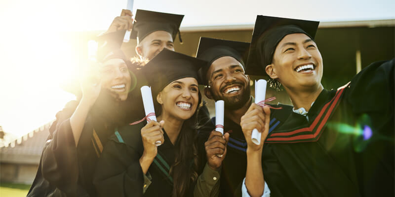 How Recent Grads Can Set Themselves Up for Financial Success